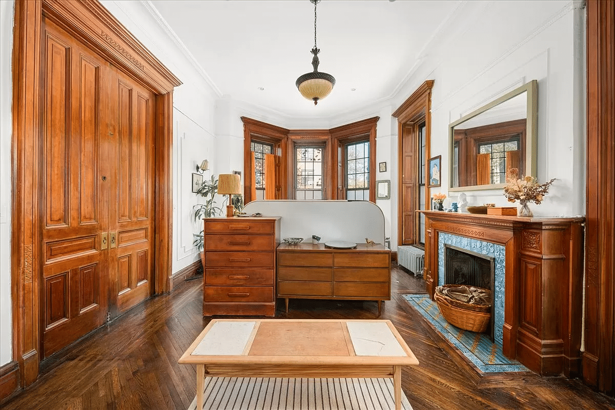 brooklyn - room with mantel, moldings, 